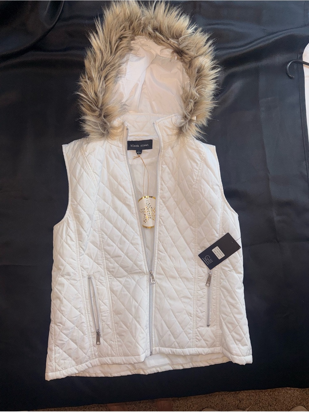 Black Rivet White Quilted Hooded Vest with Faux-Fur Trim